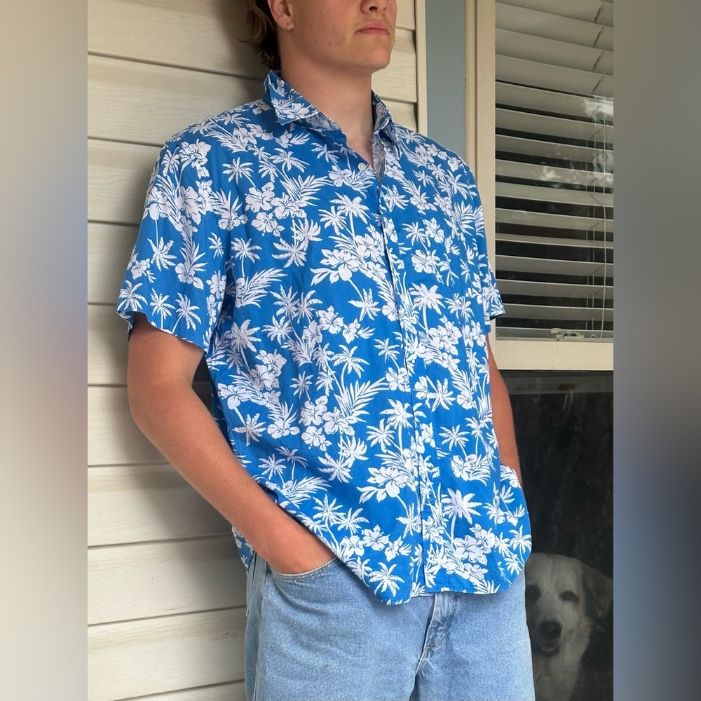 XXL GAP electric blue Haiwain shirt